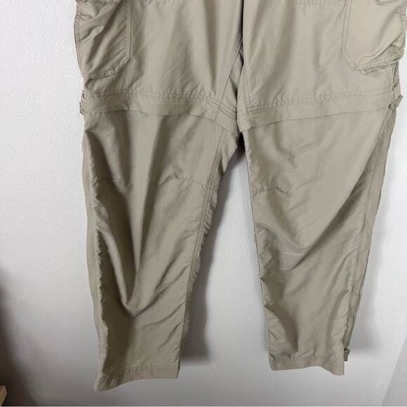 REI Convertible Hiking Active Pants Tan Shorts Removable Petite - Picture 3 of 6
